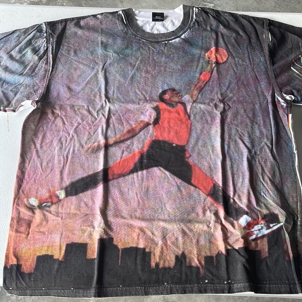 Rare 2005 Air Jordan black toe one T shirt